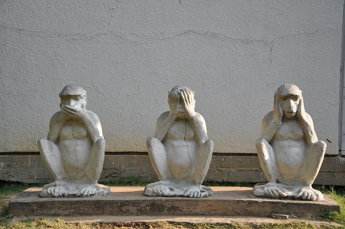 Gandhiji's_Three_Monkeys.JPG