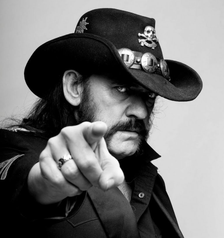 Lemmy-Kilmister-Photo-by-Robert-John-768x816.jpg