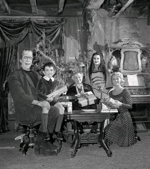 munsters.jpg