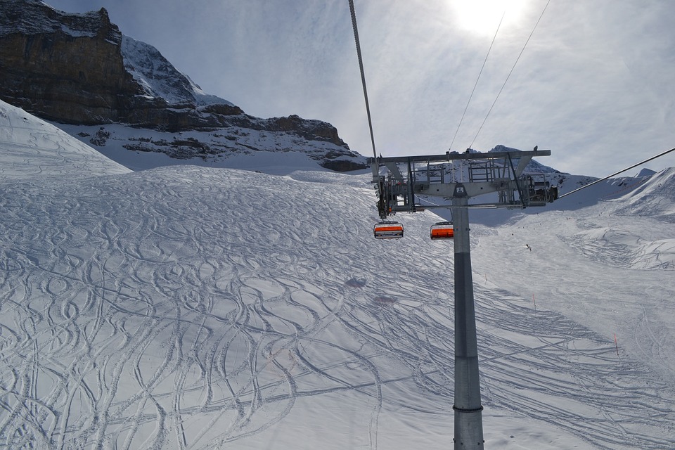 Chairlift-Snow-Skiing-Hill-Winter-Snowboarding-690876.jpg