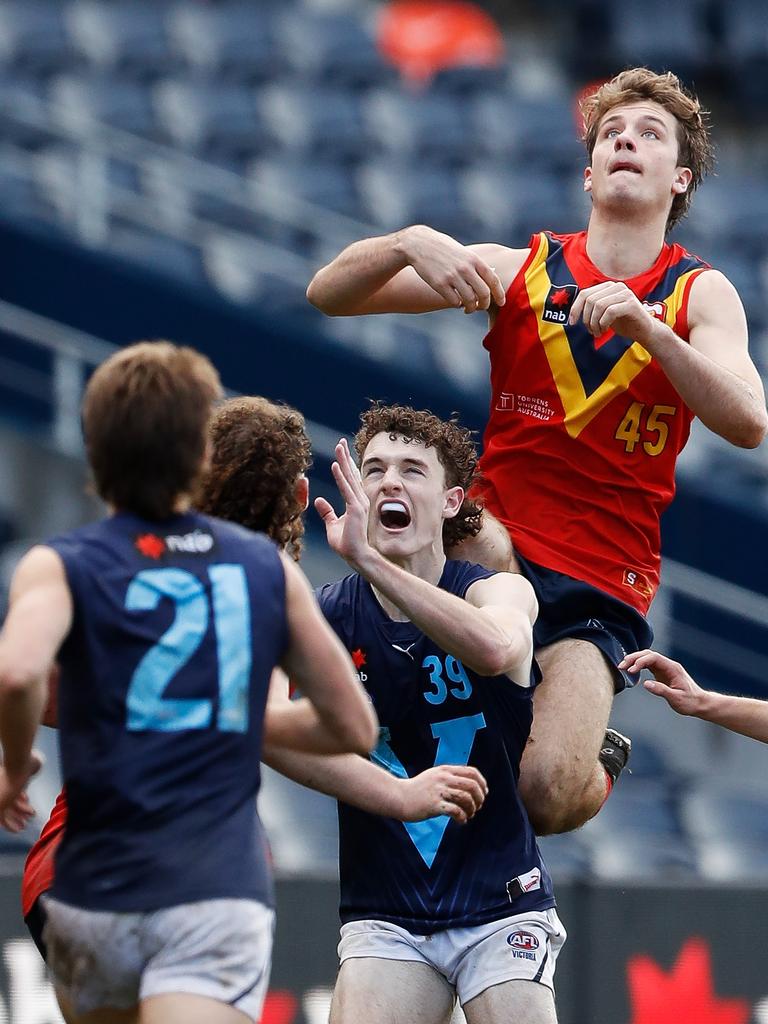 South Australian Harry Barnett is the best ruck in this year’s draft. Picture: Dylan Burns/AFL Photos