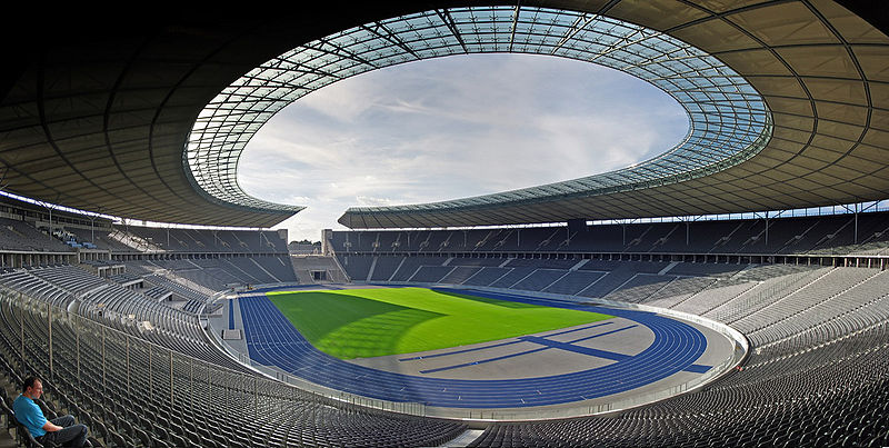 800px-Olympicstadium2.jpg