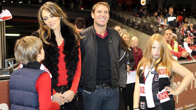 297036-liz-hurley-and-shane-warne.jpg