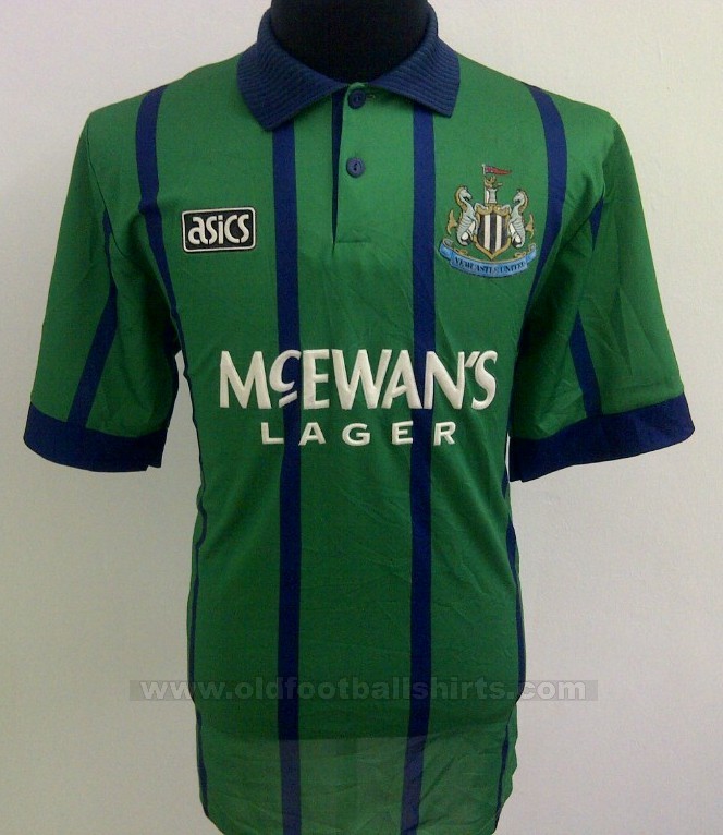 newcastle-united-third-football-shirt-1993-1995-s_2643_1.jpg