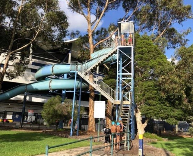 kardinia-aquatic-centre-geelong-south-slide.jpg