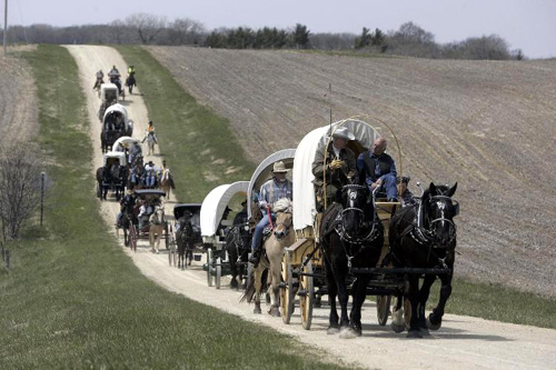 minnesota-wagon-trail-2.jpg