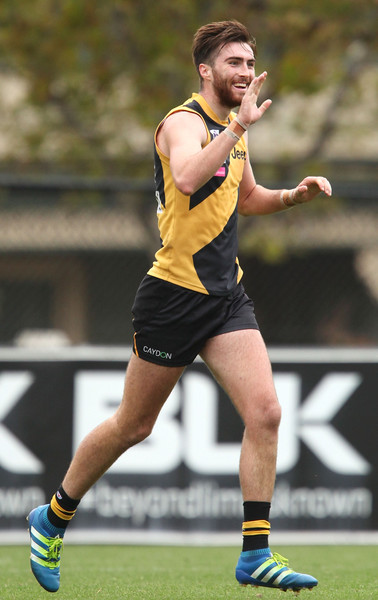 VFL+Rd+2+Richmond+v+Footscray+bYMDc7AaWw9l.jpg