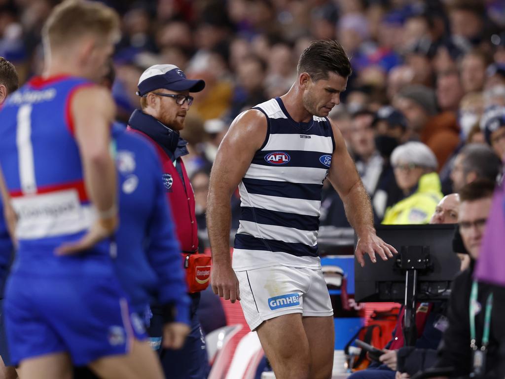 A [PLAYERCARD]Tom Hawkins[/PLAYERCARD] mistake left the door open for the Dogs. Picture: Getty Images