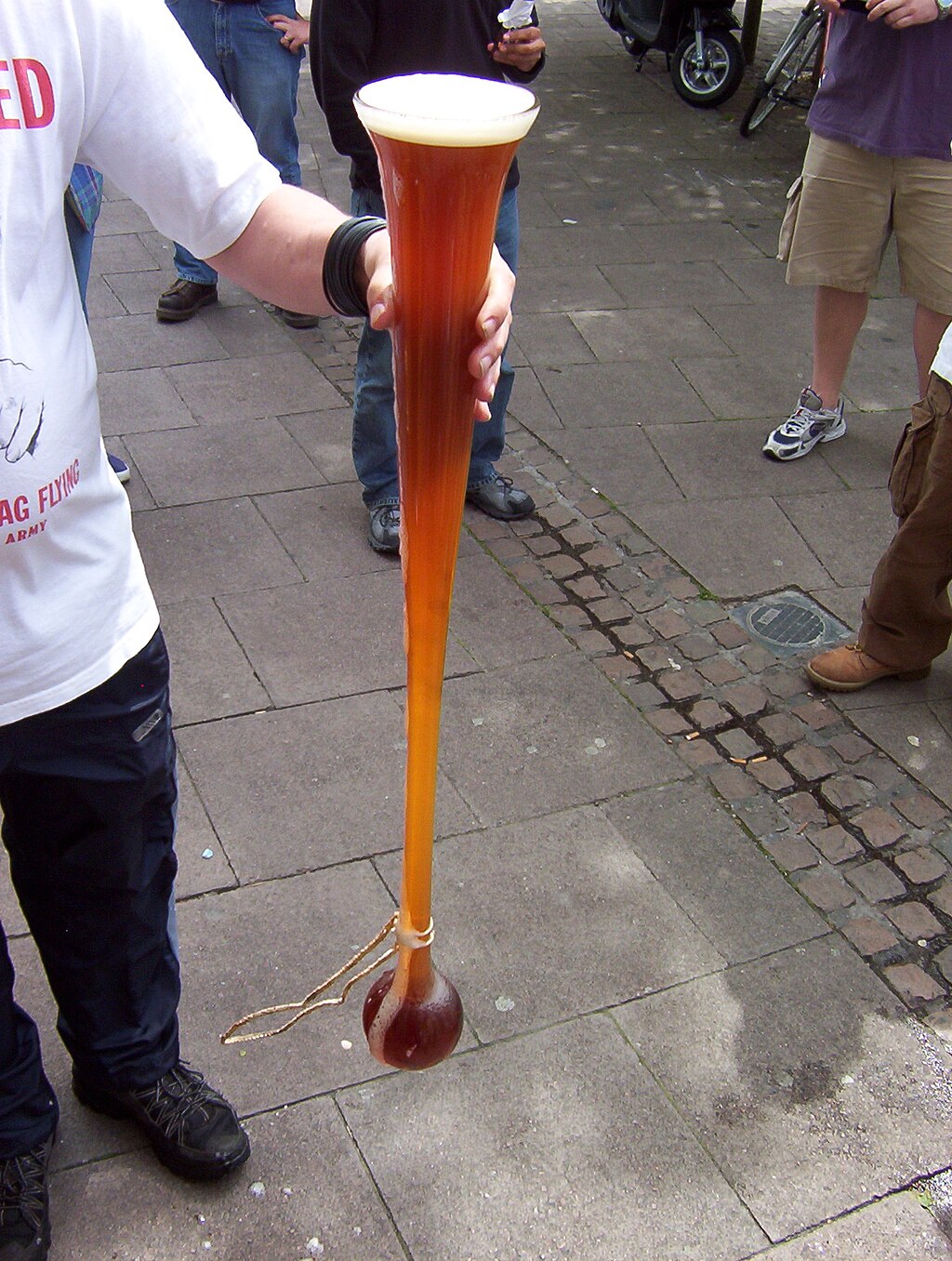 1024px-YardOfAle.jpg