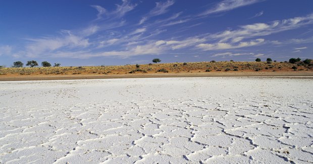 salt-lake-australia.jpg