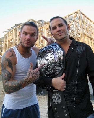 Jeff-hardy-and-Matt-hardy.jpg