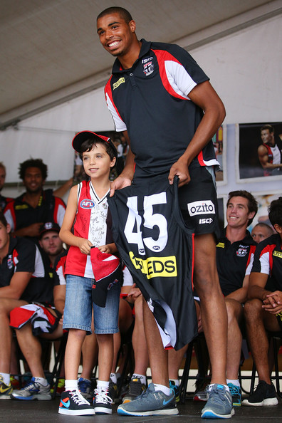 Jason+Holmes+St+Kilda+Saints+Fan+Day+oafcVB5aOt0l.jpg