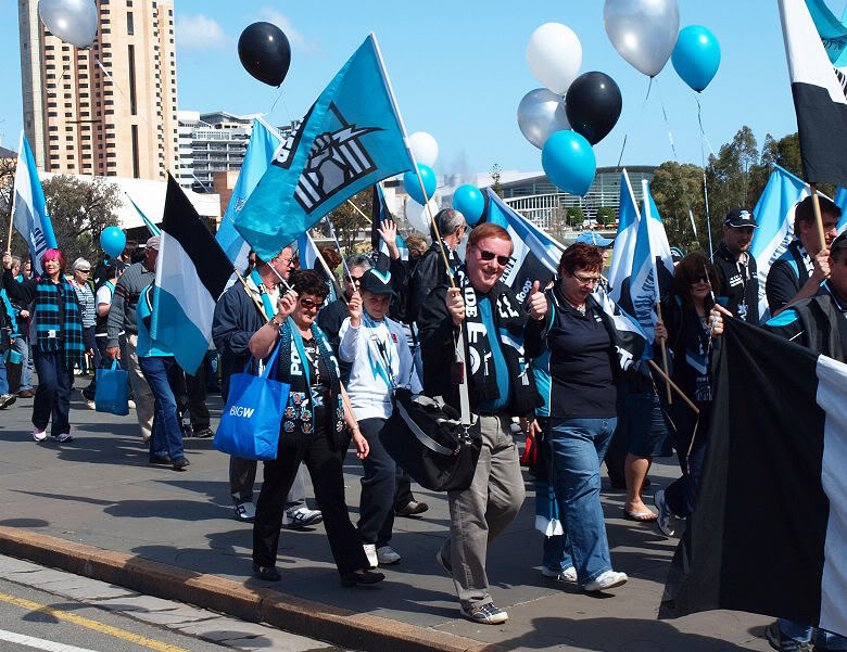 2011_outer_army_adelaide_oval098.jpg