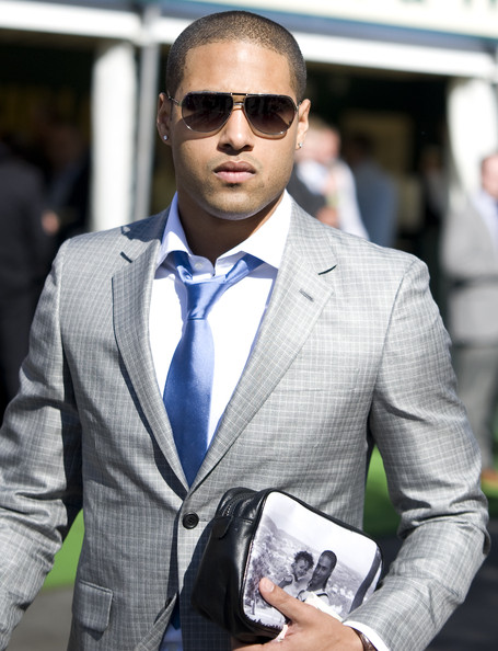 Glen+Johnson+Aintree+Races+n6l1V6Ro79yl.jpg