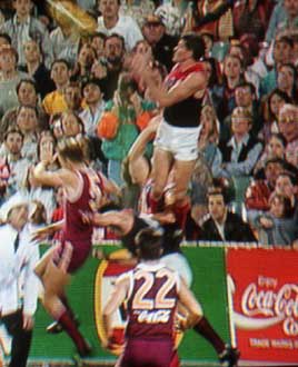 441396-the-best-afl-screamers.jpg