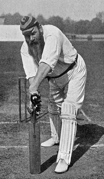 wg-grace-plays-forward.jpg