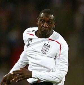 emile-heskey-england.jpg