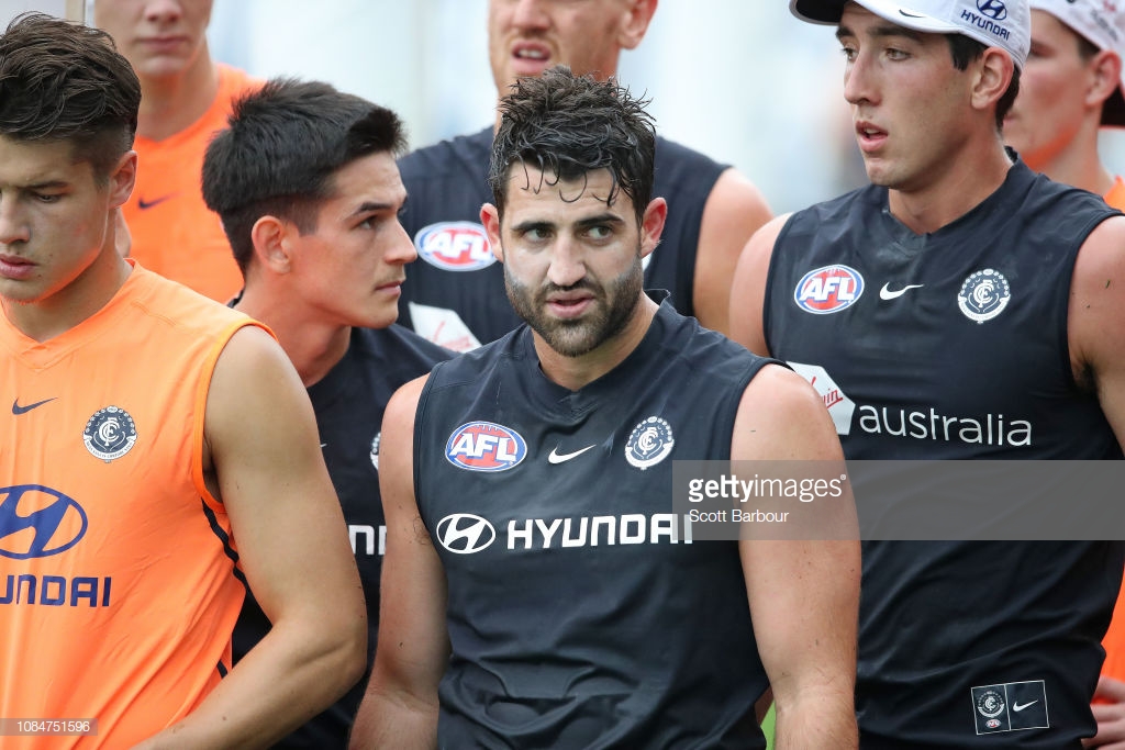 alex-fasolo-of-the-blues-looks-on-during-a-carlton-blues-afl-training-picture-id1084751596