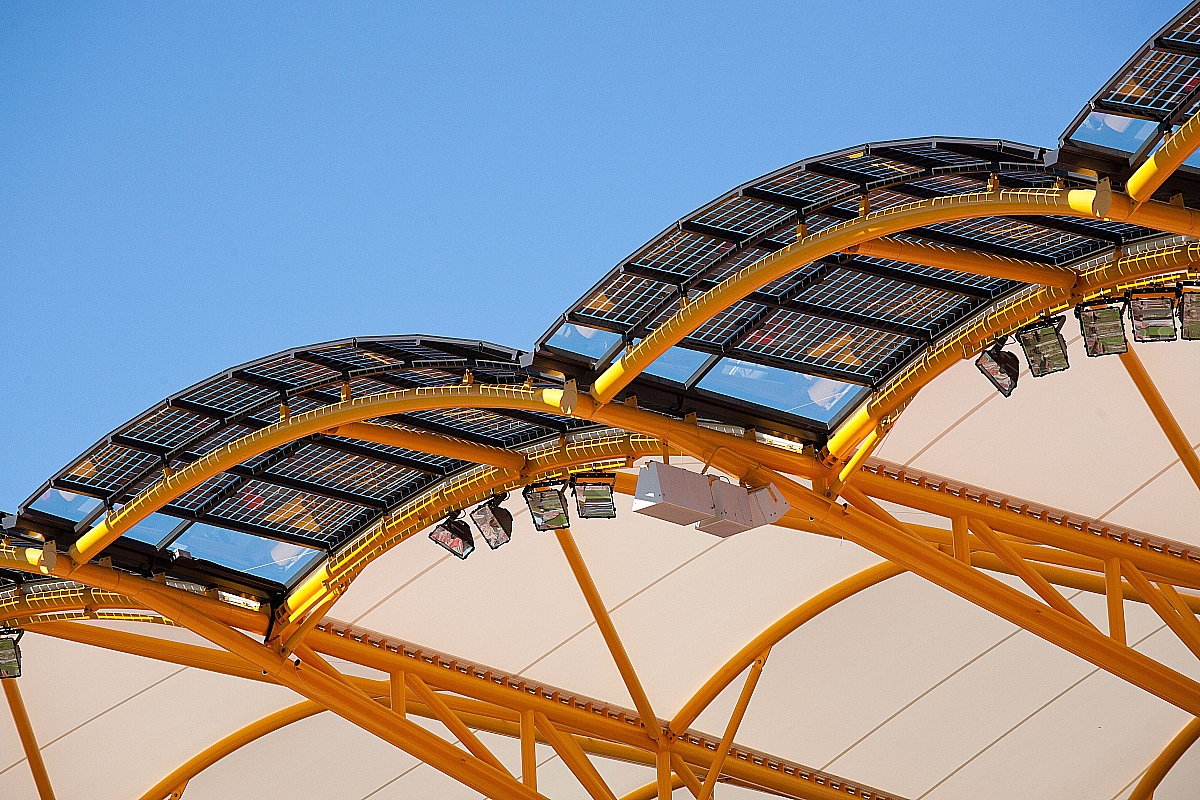 7_typical-solar-roof-panels_1web.jpg