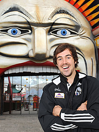 354375-steele-sidebottom.jpg