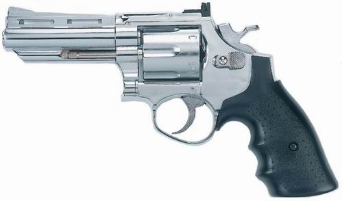 hoboken-robbery-silver-handgun.jpg