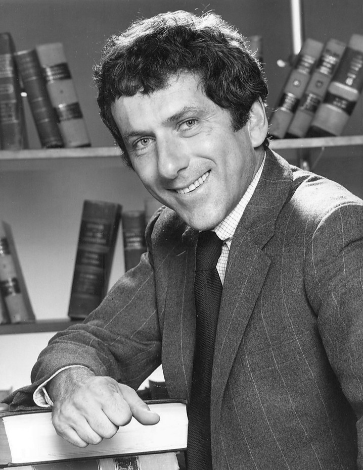 Barry_Newman_Petrocelli_1974.JPG