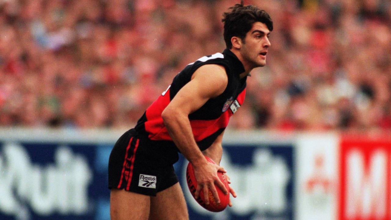 Ricky Olarenshaw playing for Essendon.