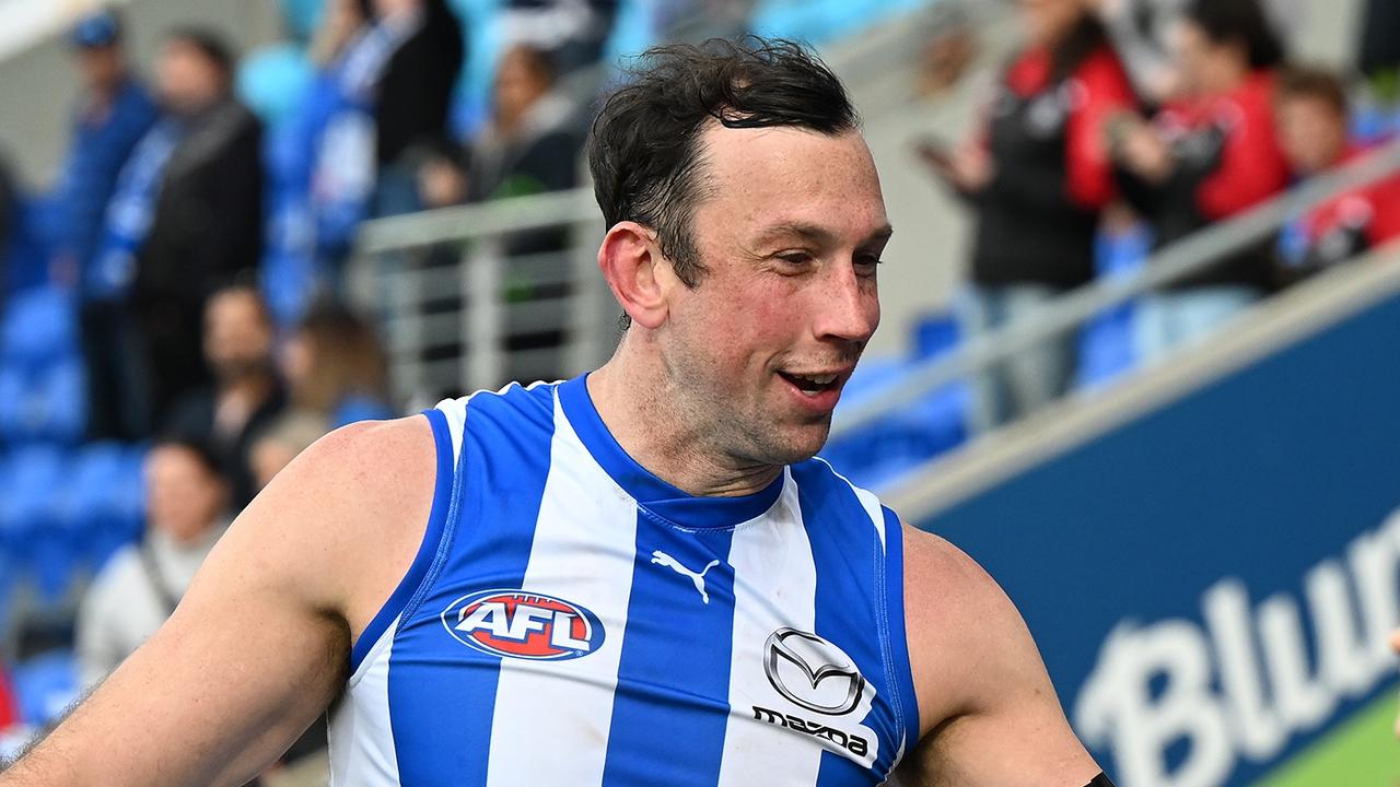 [PLAYERCARD]Todd Goldstein[/PLAYERCARD] is also set to leave the Roos. (Photo by Steve Bell/Getty Images)