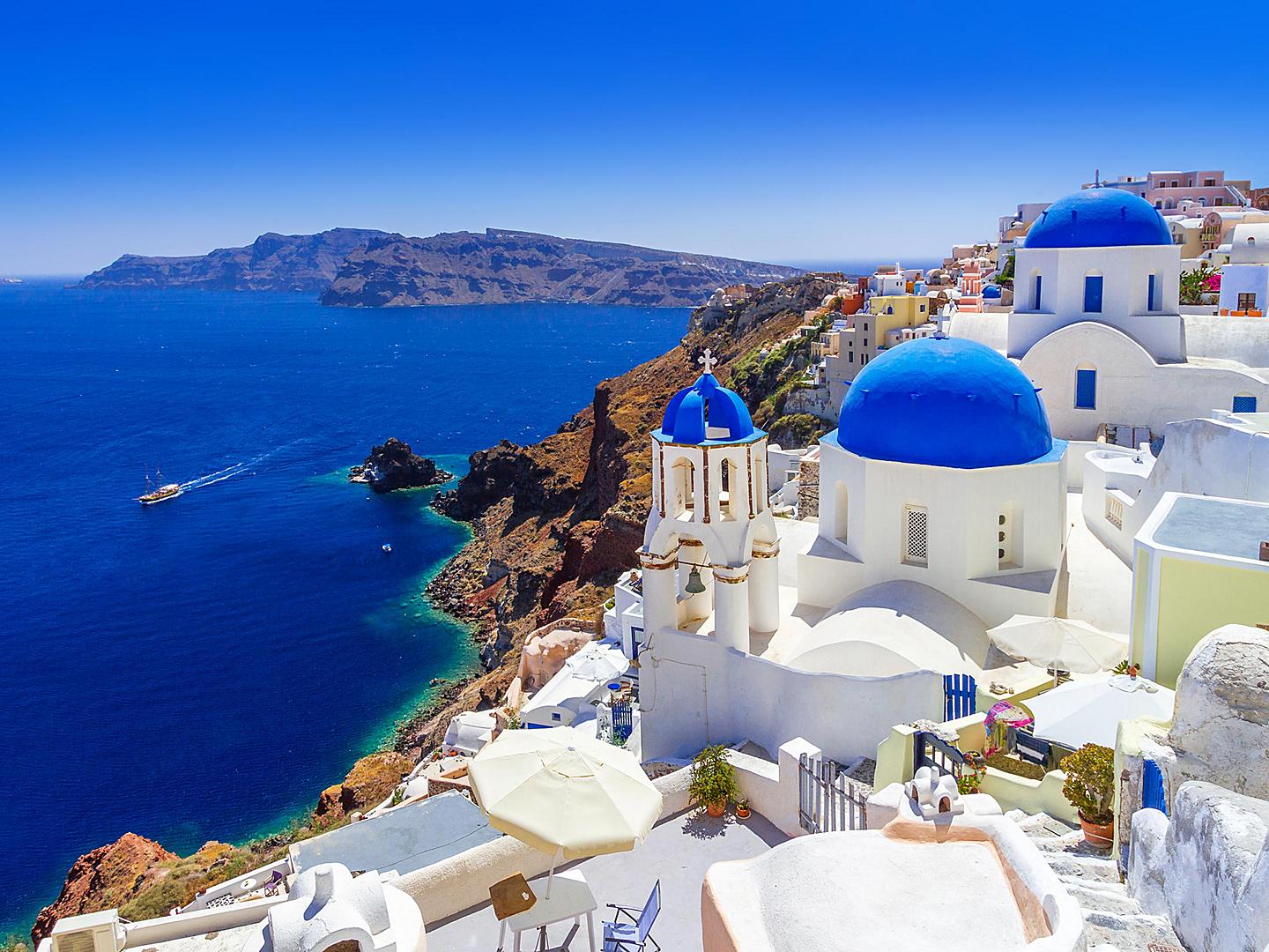 santorini-greece-oia-white-blue.jpg