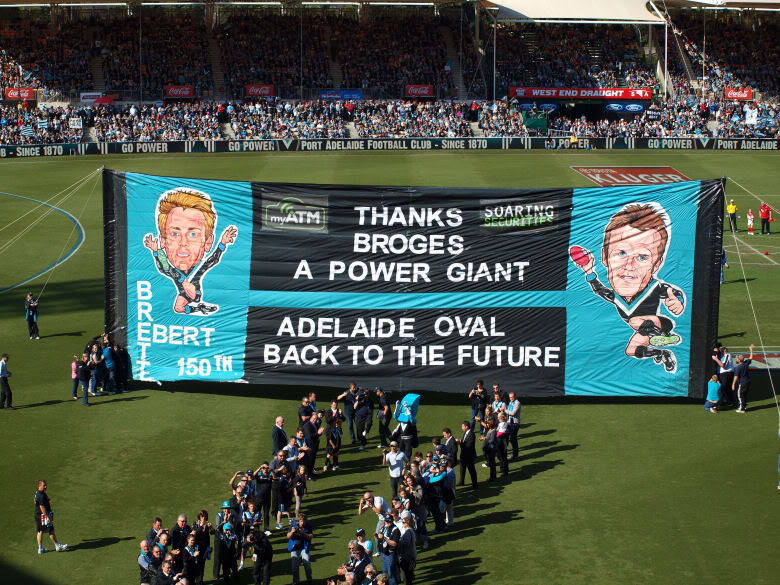 2011_outer_army_adelaide_oval176.jpg