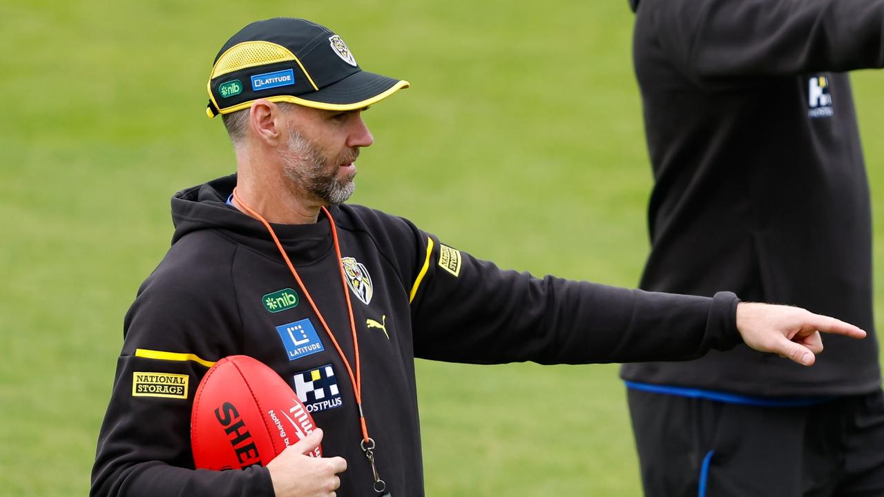 Back in yellow and black, [PLAYERCARD]Chris Newman[/PLAYERCARD] has returned to Punt Road. Picture: Dylan Burns/AFL Photos via Getty Images.