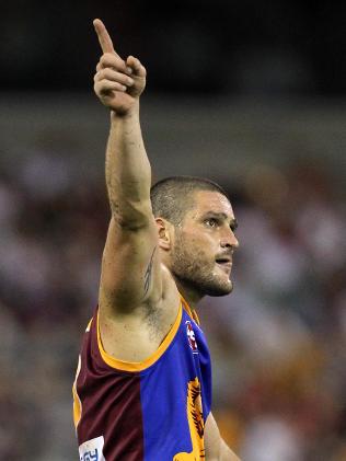 392368-brendan-fevola.jpg