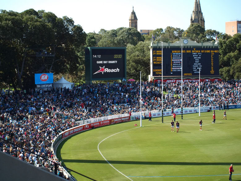 2011_outer_army_adelaide_oval141.jpg