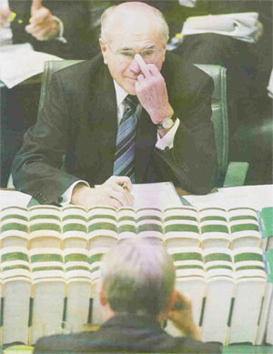 john-howard-gesture.jpg