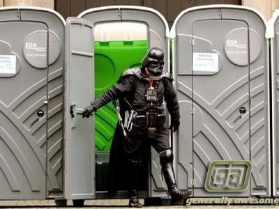 darth-vader-porto-potty.jpg