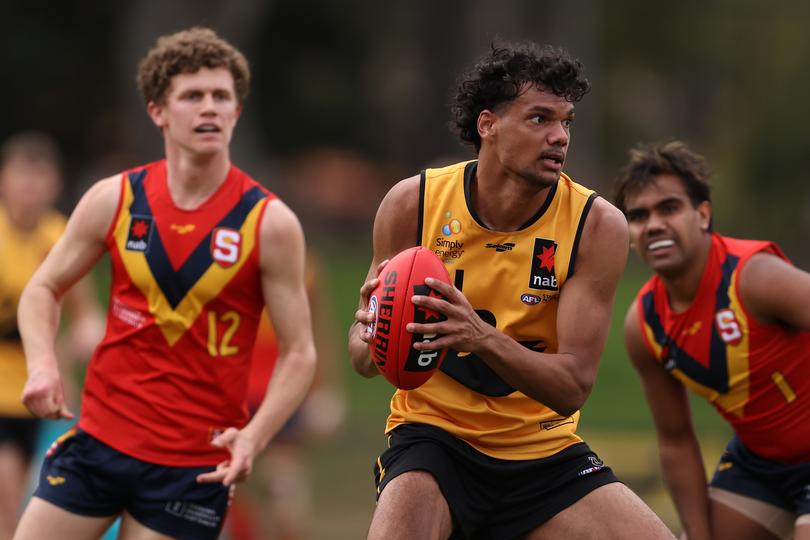 PERTH, AUSTRALIA - AUGUST 28: Eric Benning of Western Australia in action during the NAB AFL U19 Championships game between Western Australia and South Australia at Mineral Resources Park on August 28, 2021 in Perth, Australia. (Photo by Paul Kane/Getty Images)