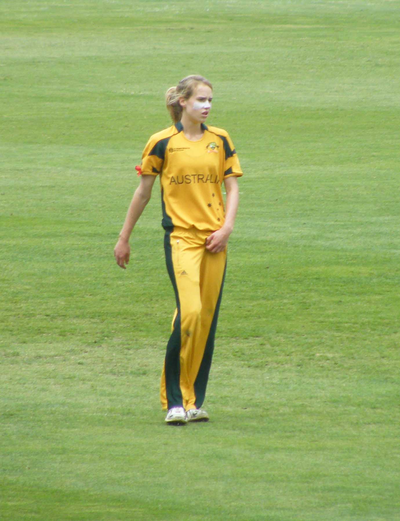 Ellyse_Perry.jpg