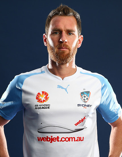 Sydney-FC-15-16-Kits%2B%25283%2529.jpg