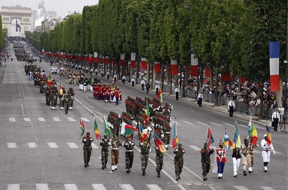 Bastille-Day-parade-Paris.fr_.jpg