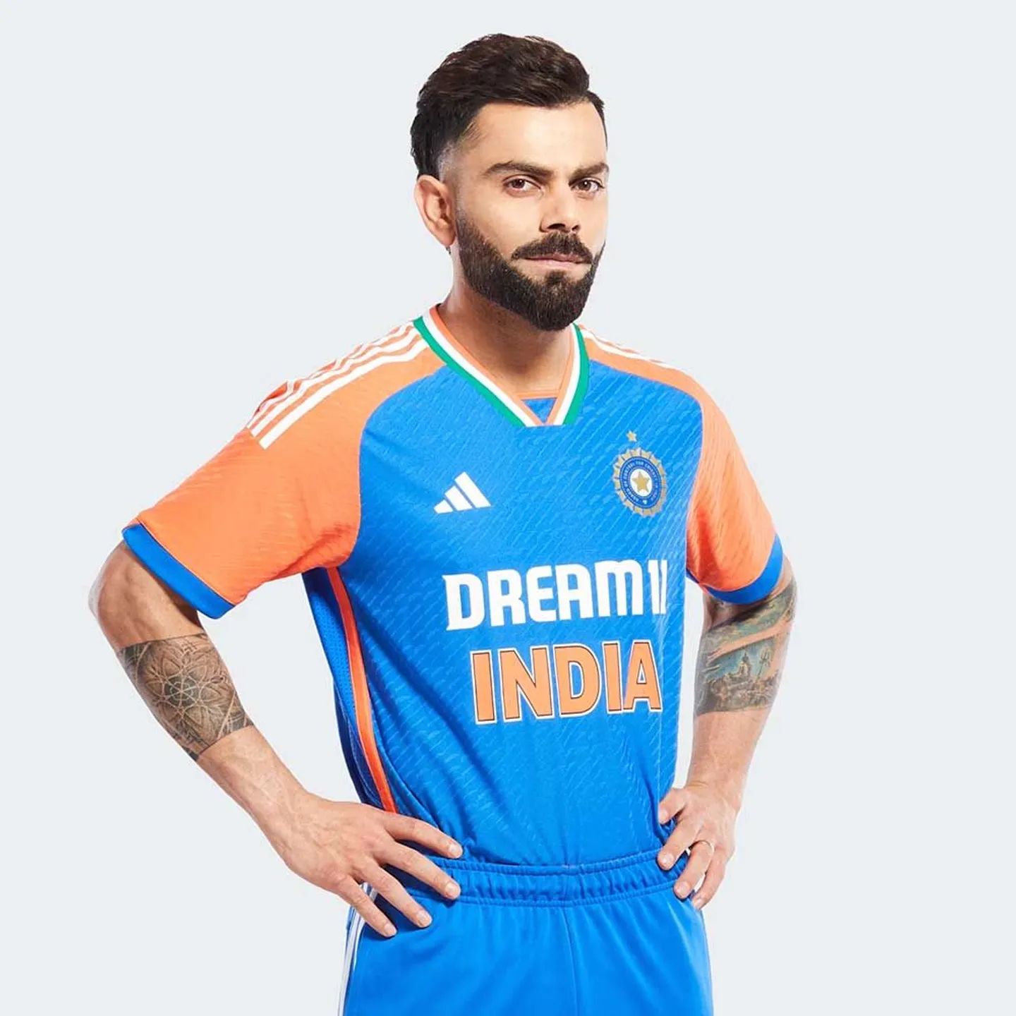 May be an image of 1 person, playing soccer, playing football and text that says 'DREAMI INDIA'